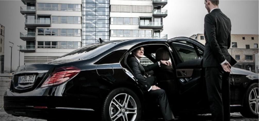 Reasons For Choosing Maria Airport Limo Services